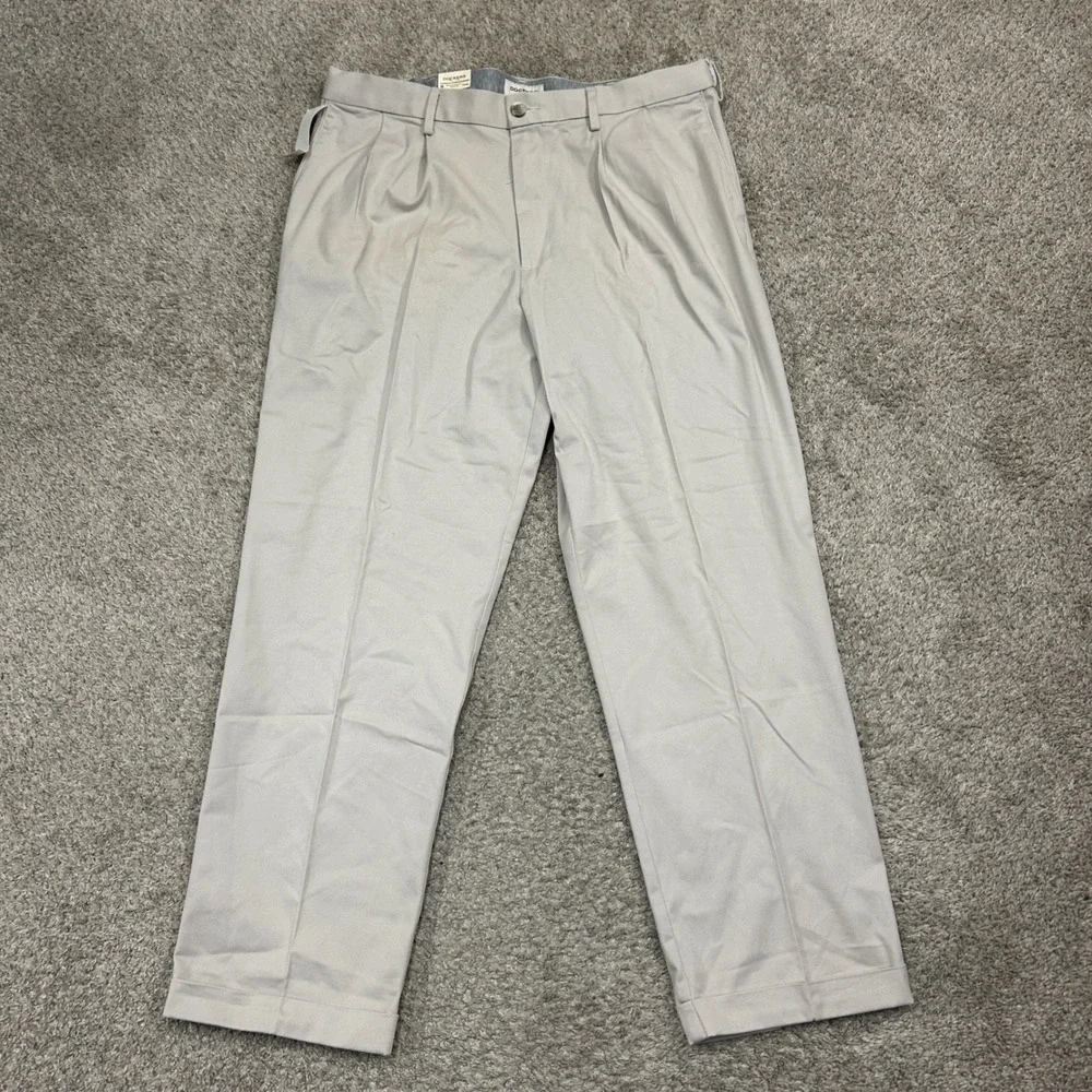 Dockers Pants The Best Pressed 36x32 Beige Relaxed Fit Pleated Comfort Khaki New